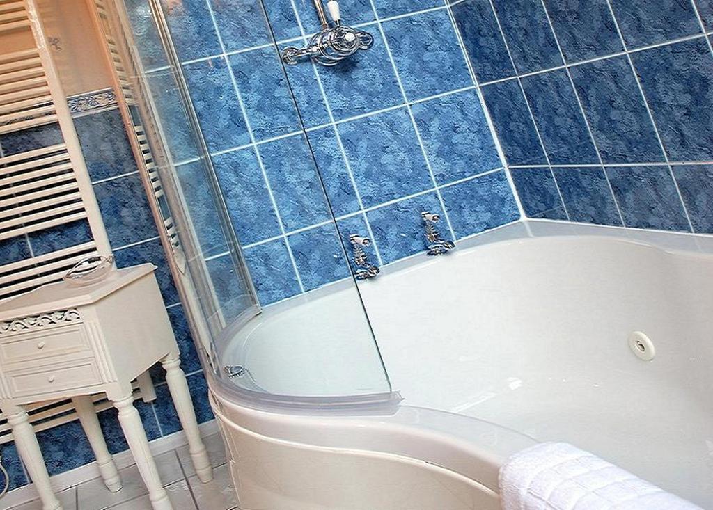 Willoughby House Hotel & Apartments Cheltenham Room photo